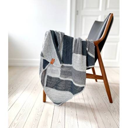 Sildebenstæppet Af Milla Billa  -  Garnpakke Til Sildebenstæppet, Str. 85x90cm - Rito Krea