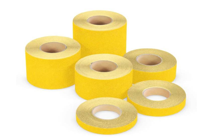 Skridsikker Tape - Rengøringsvenlig - Gul / Rulle 100mm X 18.3 Meter. / R10 (præget Vinyl) - M2 Skridsikker Tape