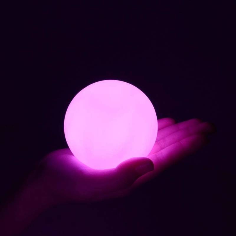 ø8 Cm Rgb Led Kugle - Genopladelig, Med Fjernbetjening, Ip66
