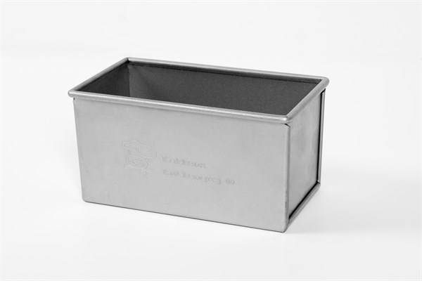 Rugbrødsform - Den Professionelle Uden Belægning 18x10x10 Cm - Hurtig Levering - Kokkens Køkkengrej